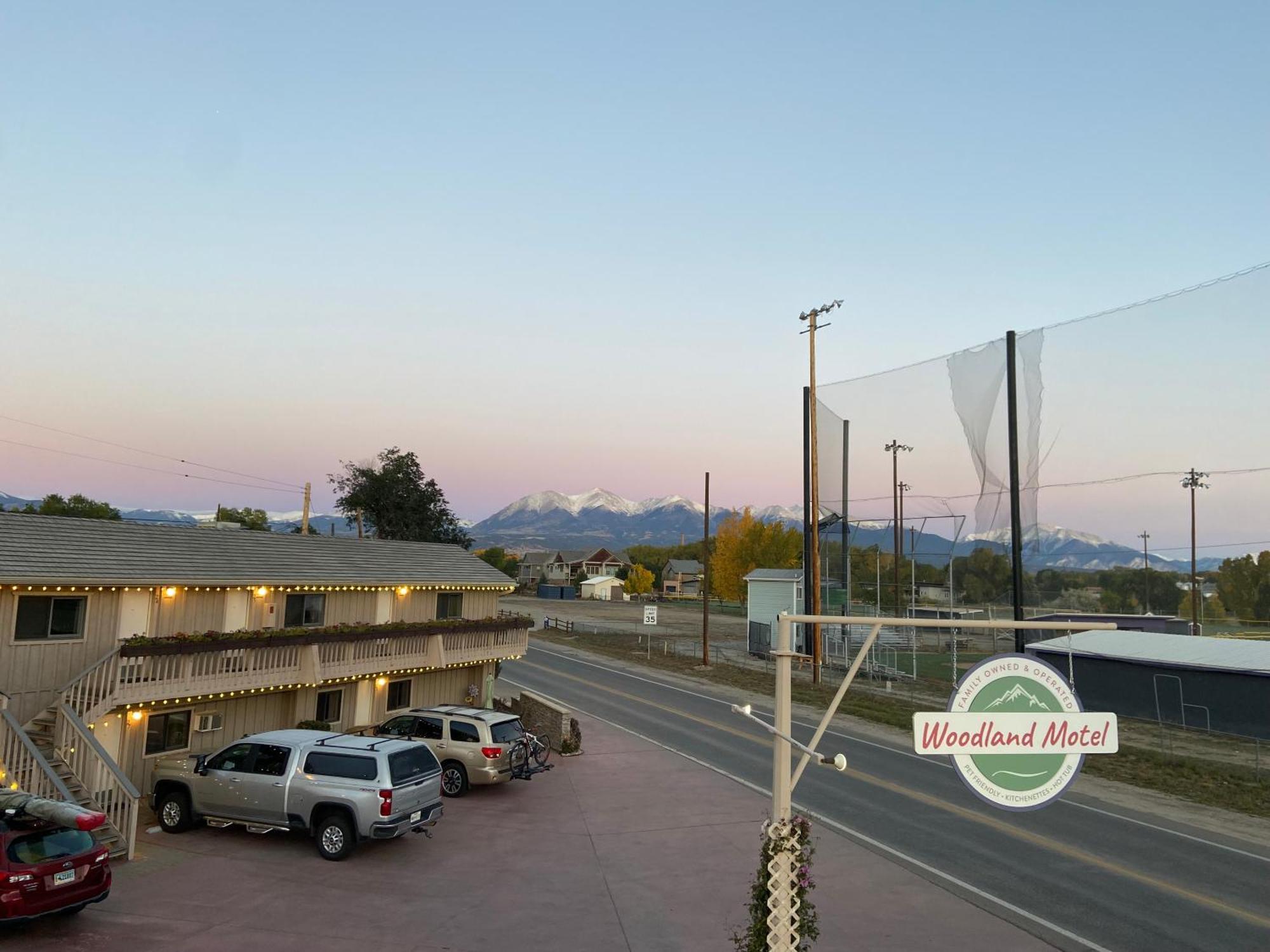 Woodland Motel Salida Buitenkant foto
